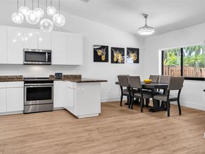 9517 SW 148th Ave Cir E, Miami FL 33196