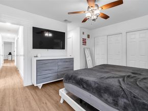 9517 SW 148th Ave Cir E, Miami FL 33196