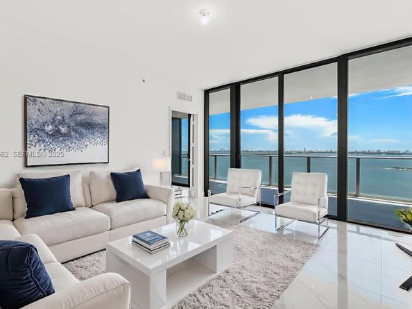 700 NE 24th Street 3803, Miami FL 33137