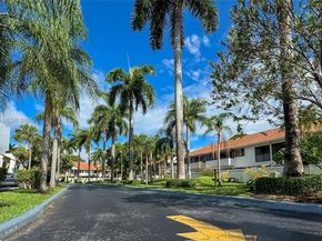 3570 Magellan Cir 2222, Aventura FL 33180