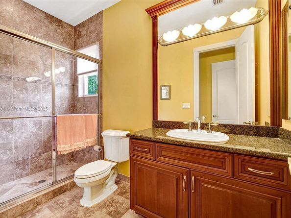 3308 Islewood Ave, Weston FL 33332