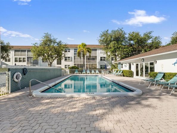 1501 S Ocean Blvd 318, Lauderdale By The Sea FL 33062