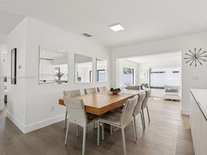 1960 NE 32nd St, Lighthouse Point FL 33064