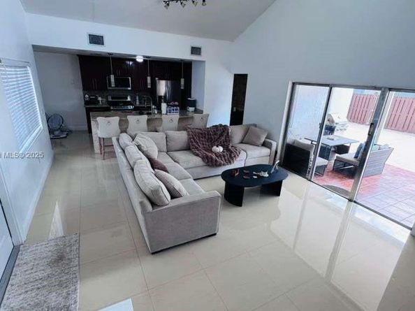 Undisclosed Address #A11876748, Miami FL 33186