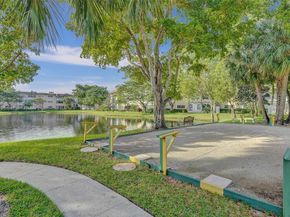 5102 NW 36th St 511, Lauderdale Lakes FL 33319