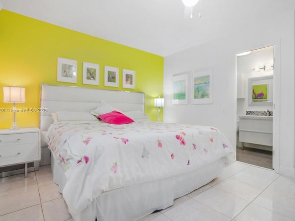 5102 NW 36th St 511, Lauderdale Lakes FL 33319