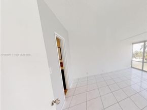 900 Bay Dr 209, Miami Beach FL 33141