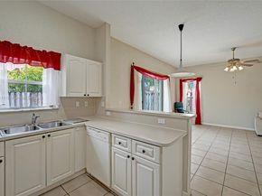 14125 S Cypress Cove Cir, Davie FL 33325