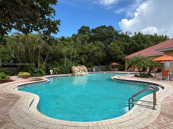 5510 NW 61st St 112, Coconut Creek FL 33073