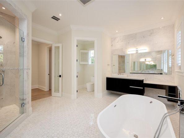 680 Destacada Ave, Coral Gables FL 33156