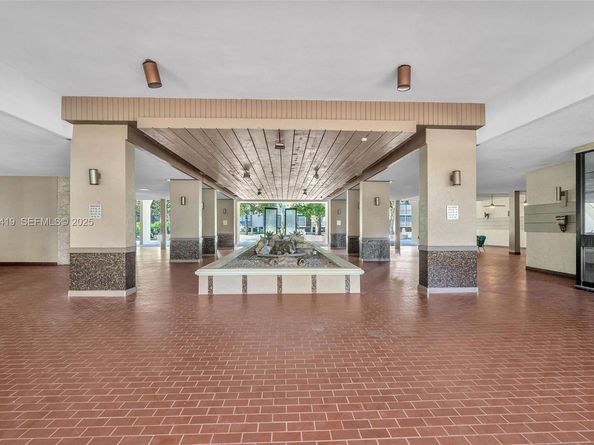 2818 N 46th Ave K689, Hollywood FL 33021