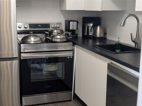 233 Preston F 233, Boca Raton FL 33434