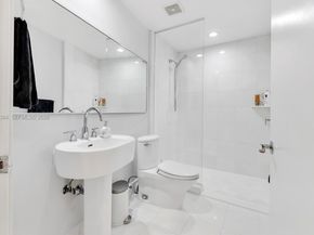 2950 NE 188th St 315, Aventura FL 33180