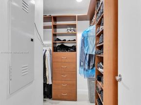 2950 NE 188th St 315, Aventura FL 33180