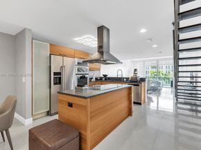 2950 NE 188th St 315, Aventura FL 33180