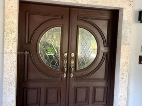 6284 SW 26th St, Miami FL 33155