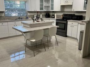 6284 SW 26th St, Miami FL 33155