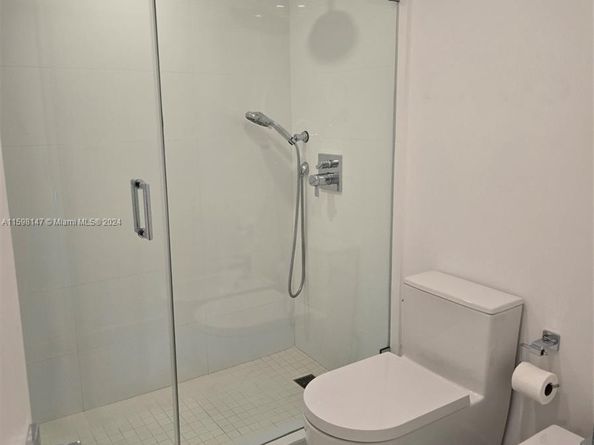 1121 Crandon Blvd D604, Key Biscayne FL 33149