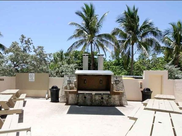 1121 Crandon Blvd D604, Key Biscayne FL 33149