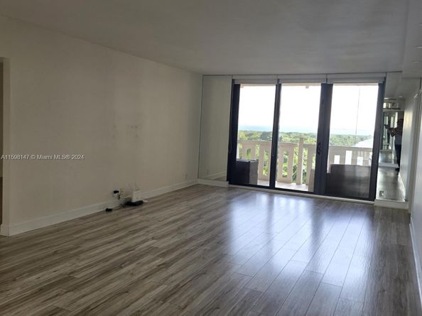 1121 Crandon Blvd D604, Key Biscayne FL 33149