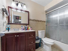3865 W 10th Dr, Hialeah FL 33012
