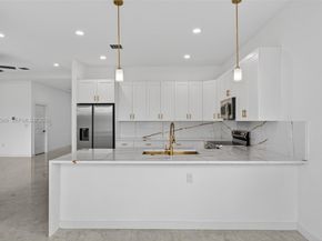 3050 NW 24th St, Fort Lauderdale FL 33311