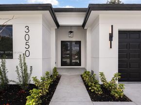 3050 NW 24th St, Fort Lauderdale FL 33311
