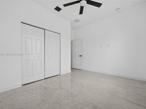 3050 NW 24th St, Fort Lauderdale FL 33311