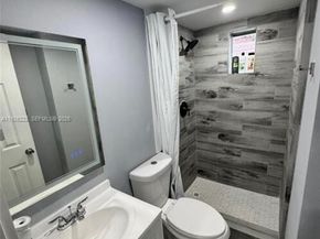 1904 SW 28th St, Fort Lauderdale FL 33315