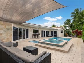 1155 S Biscayne Point Rd, Miami Beach FL 33141