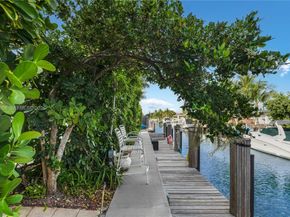 1155 S Biscayne Point Rd, Miami Beach FL 33141