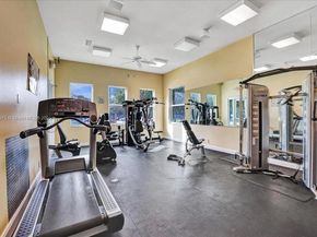 4642 SW 12th Ct, Deerfield Beach FL 33442