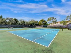 4642 SW 12th Ct, Deerfield Beach FL 33442