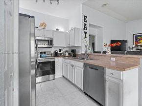 4642 SW 12th Ct, Deerfield Beach FL 33442