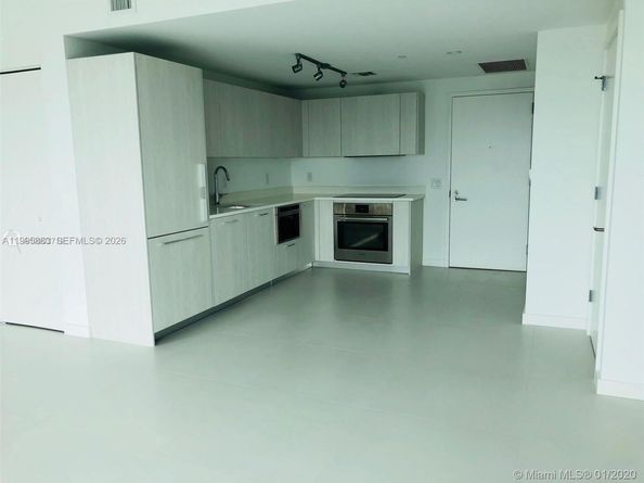 501 NE 31st St 3609, Miami FL 33137