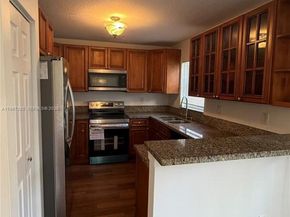 2262 NW 171st Ter, Pembroke Pines FL 33028