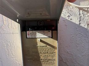 2262 NW 171st Ter, Pembroke Pines FL 33028