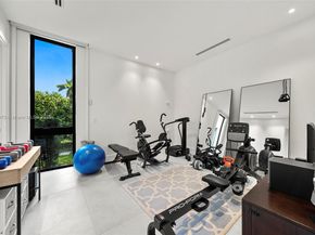 8875 SW 61st Ct, Pinecrest FL 33156