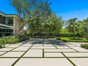 8875 SW 61st Ct, Pinecrest FL 33156