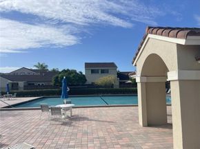 17270 NW 60th Ct, Hialeah FL 33015