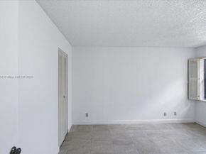 17270 NW 60th Ct, Hialeah FL 33015