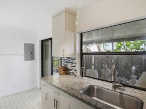 17270 NW 60th Ct, Hialeah FL 33015