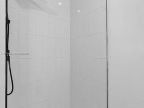 245 NE 175th St, North Miami Beach FL 33162