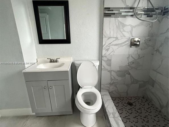 6241 Fletcher St, Hollywood FL 33023