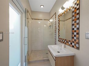 659 NE 73rd St, Miami FL 33138