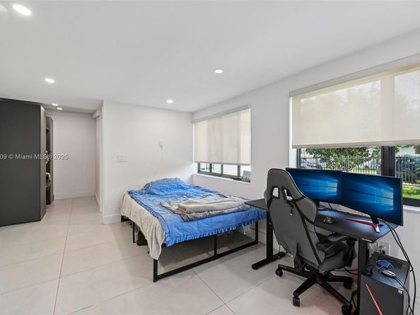 5152 SW 6th St, Coral Gables FL 33134