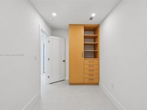 5152 SW 6th St, Coral Gables FL 33134