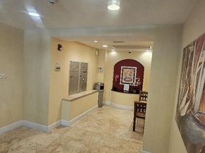 2620 NE 135th St 431, North Miami FL 33181