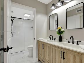 2660 N Carambola Cir N 305, Coconut Creek FL 33066