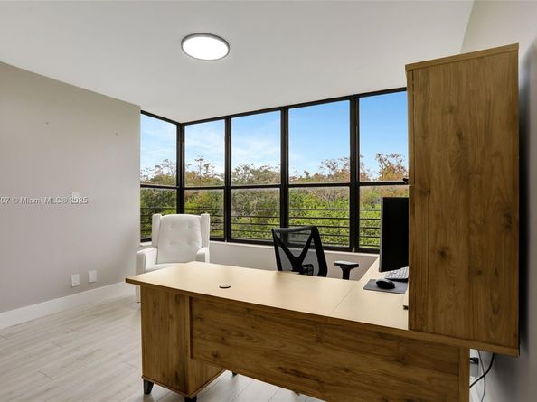 2660 N Carambola Cir N 305, Coconut Creek FL 33066